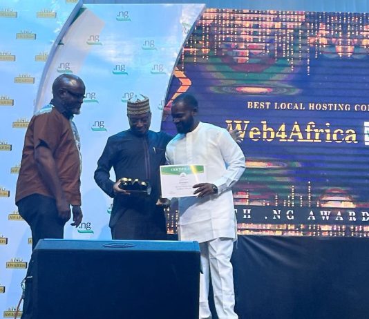 Best Local Hosting Company award presentation to Web4Africa in Lagos Nigeria.