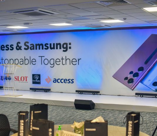 Access, Samsung , Slot