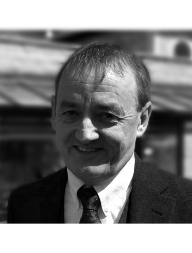 Foster Plender, AfricaOnline Managing Director