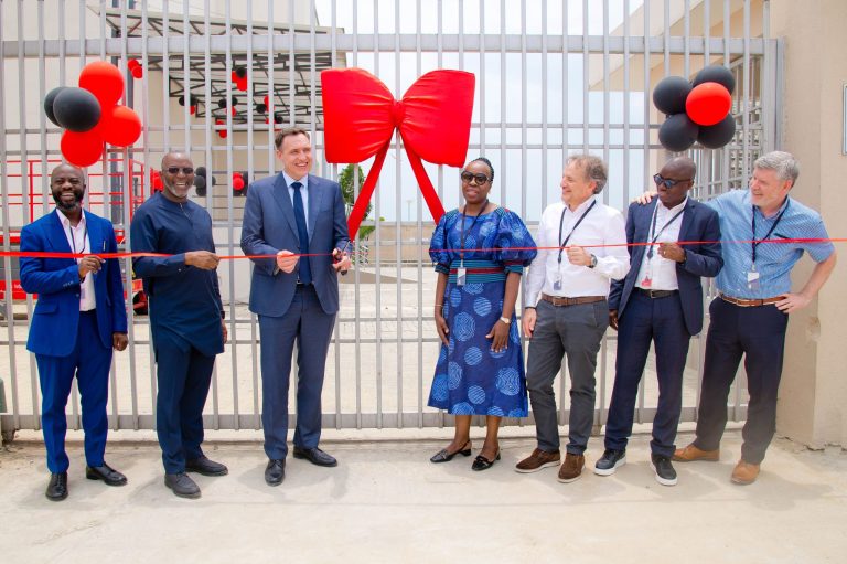 Equinix opens LG2.3 data center in Lagos
