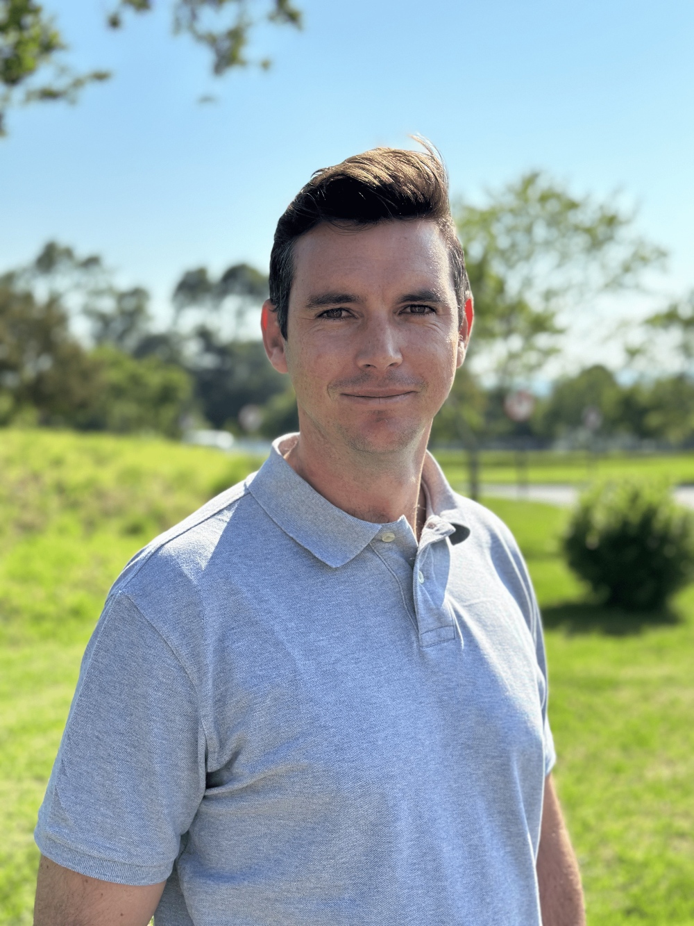 Ross Mains-Sheard - Versofy SOLAR