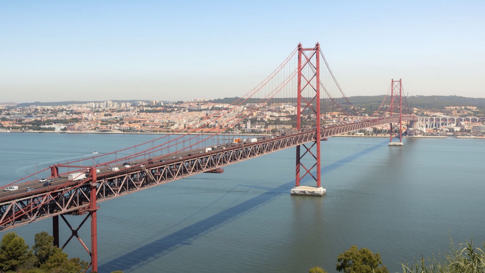 AFRICLOUD joins GigaPIX, a third Iberian Internet exchange 1 AFRICLOUD joins GigaPIX, a third Iberian Internet exchange