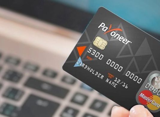 Payoneer Prepaid Mastercard