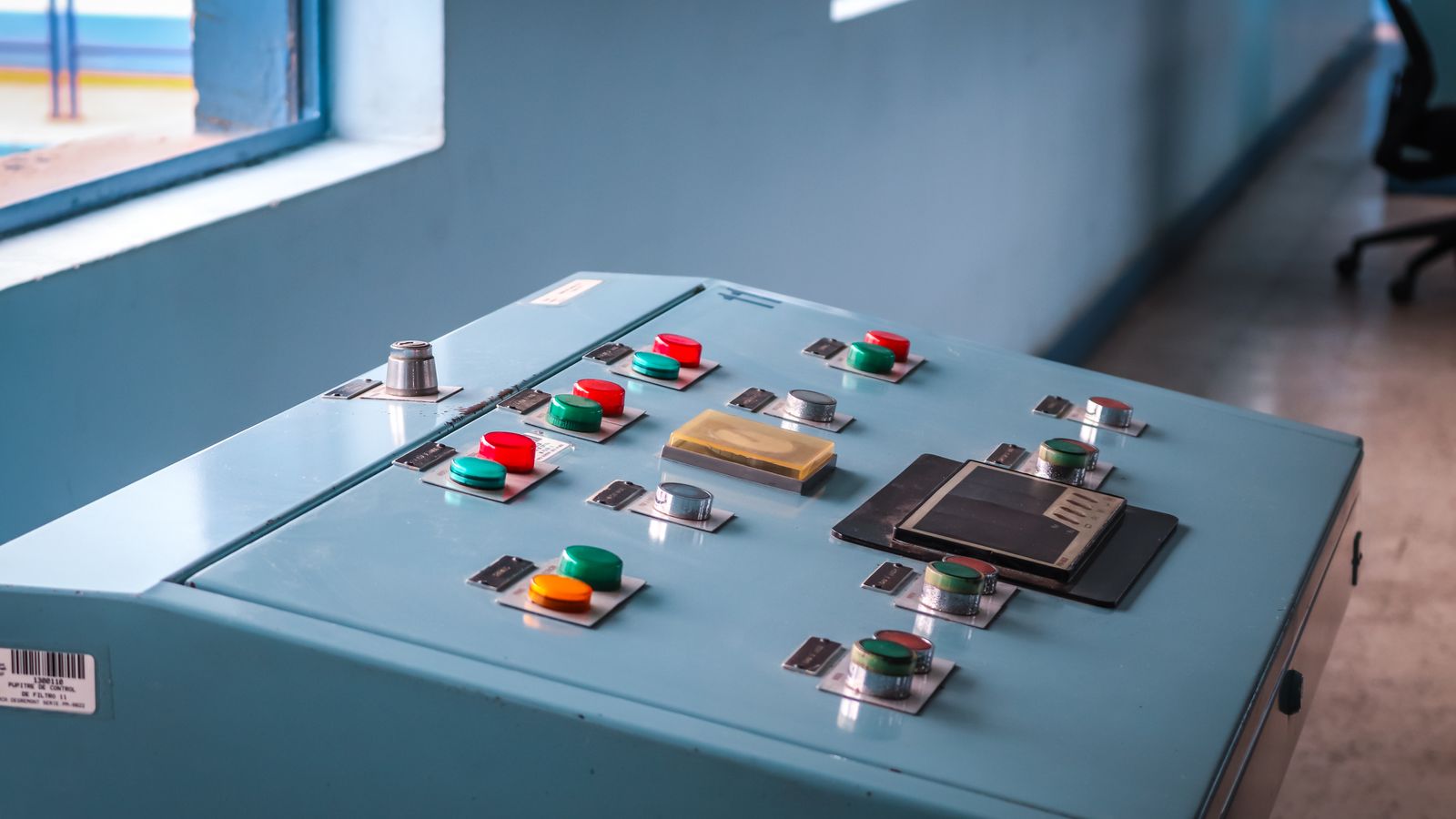 Rockwell hardens a Zimbabwe mine's control networks 1 Close-up of an industrial control panel